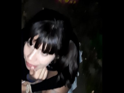 ❤️ रस्त्यावर कँडीच्या बदल्यात लिंग सुजले ❌  अश्लील mr.sexera.ru